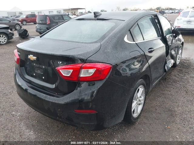 Chevrolet Cruze Lt Auto 2018 1G1BE5SM1J7185247 Image 4