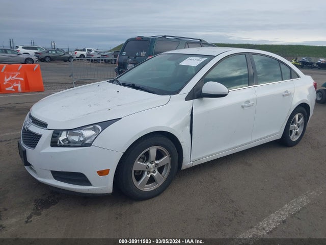 Chevrolet Cruze 1lt Auto 2014 1G1PC5SBXE7227060 Image 2