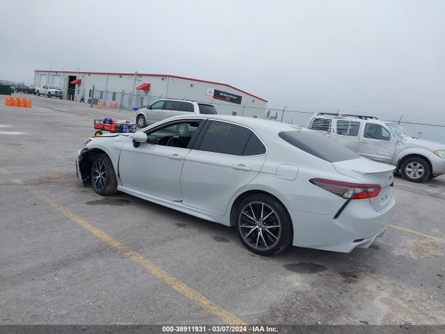 Toyota CAMRY SE 2022 4T1G11AK3NU075241 Image 3