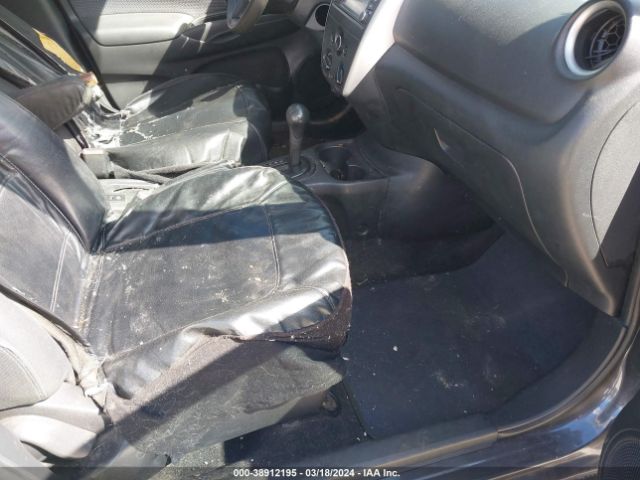 3N1CN7AP0FL930403 Nissan Versa 1.6 Sl