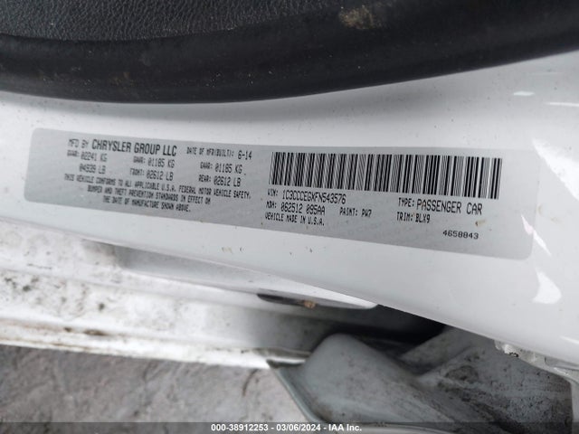 Chrysler 200 C 2015 1C3CCCEGXFN543576 Image 9