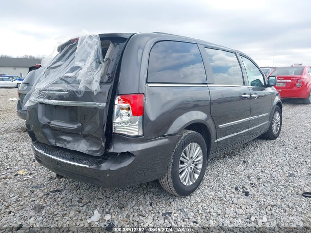 2C4RC1CG7GR121864 Chrysler Town & Country Touring-l Anniversary Edition