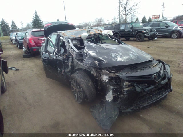 2023 4T1G11BK6PU103101 main image