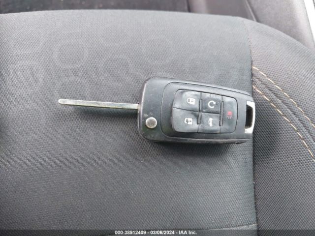 3GNCJKSB1JL269561 Chevrolet TRAX LS
