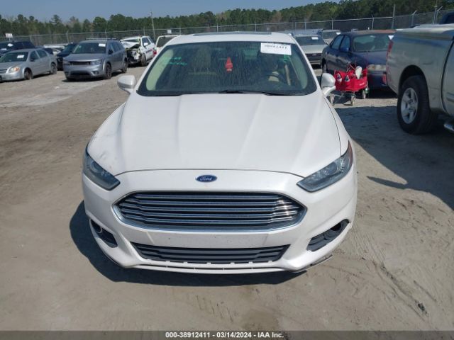 3FA6P0H94FR166805 Ford FUSION SE