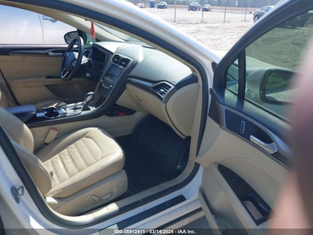 3FA6P0H94FR166805 Ford FUSION SE