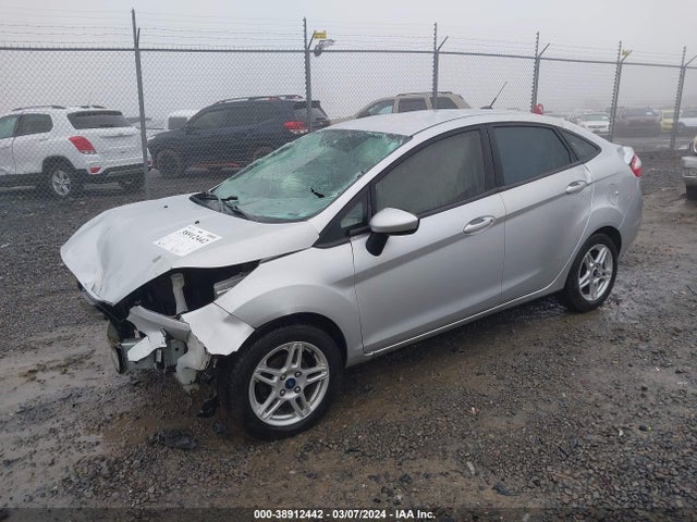Ford FIESTA SE 2019 3FADP4BJ2KM126800 Image 2