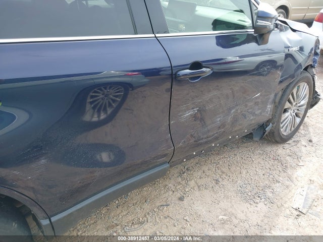 Toyota Venza Limited 2021 JTEAAAAH7MJ041541 Image 19