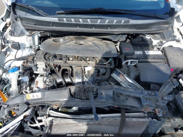 5NPDH4AE6GH737146 Hyundai ELANTRA SE