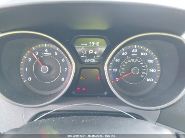 5NPDH4AE6GH737146 Hyundai ELANTRA SE