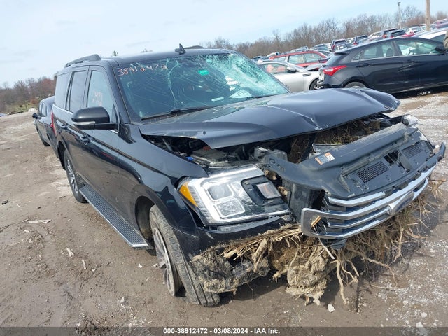 Ford Expedition Xlt 2019 1FMJU1JT2KEA78076 Image 1