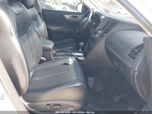 Infiniti QX70 2017 JN8CS1MU2HM143678 Image 5