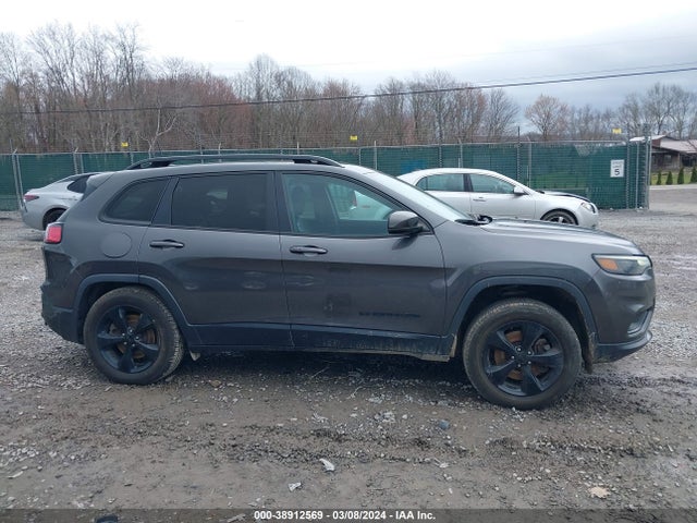 1C4PJMLX5KD310989 Jeep Cherokee Altitude 4x4