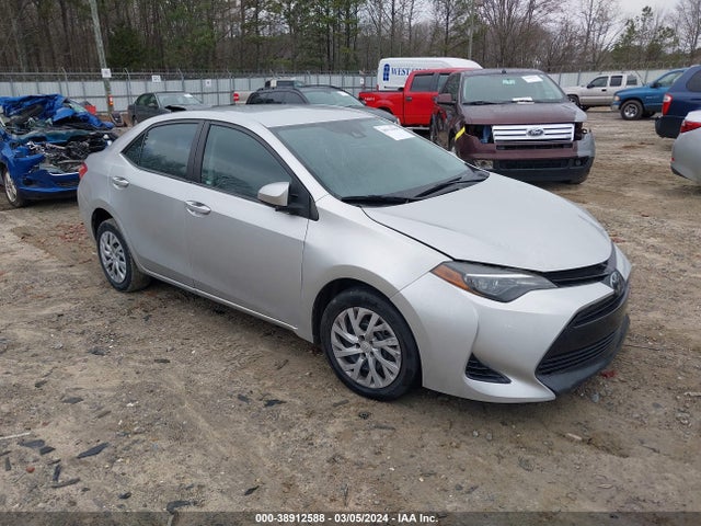 2018 5YFBURHE6JP823380 головне зображення