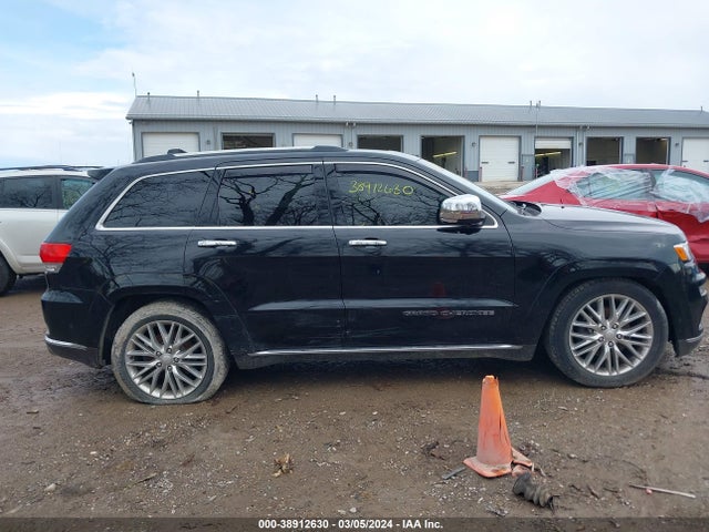 1C4RJFJG9JC230767 Jeep Grand Cherokee Summit 4x4