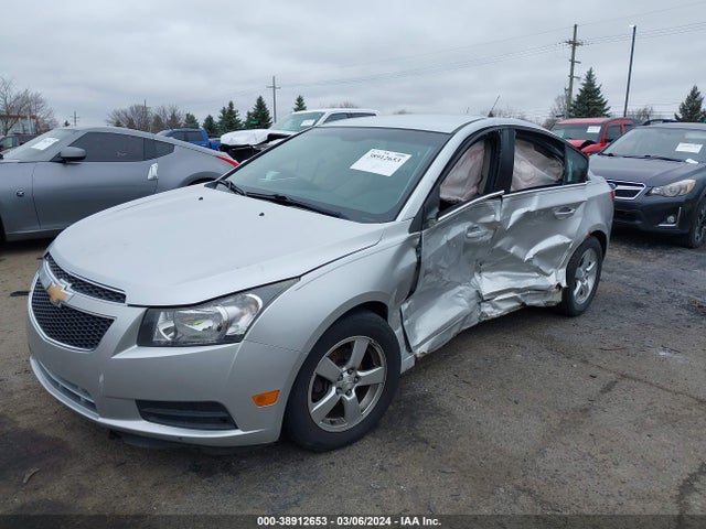 Chevrolet Cruze 1lt Auto 2014 1G1PC5SB4E7453031 Image 2