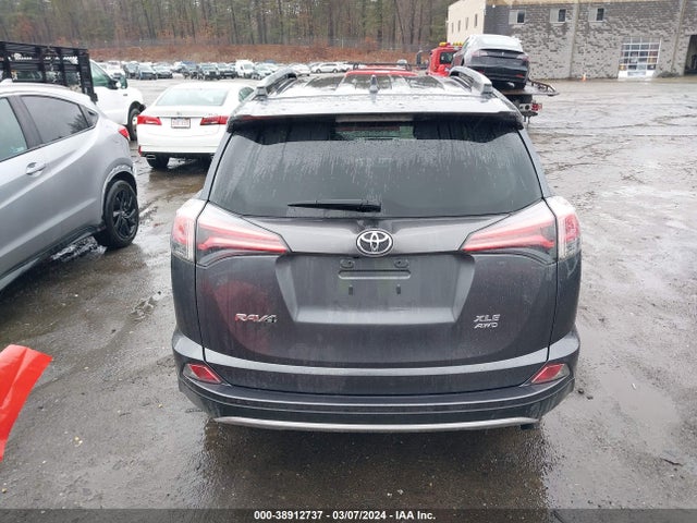 Toyota Rav4 Xle 2017 JTMRFREV0HJ709788 Image 17