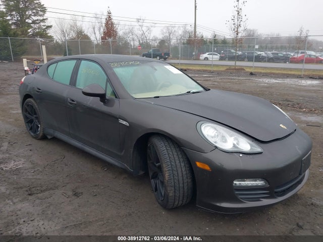2011 PORSCHE PANAMERA WP0AA2A79BL021844 Photo 0