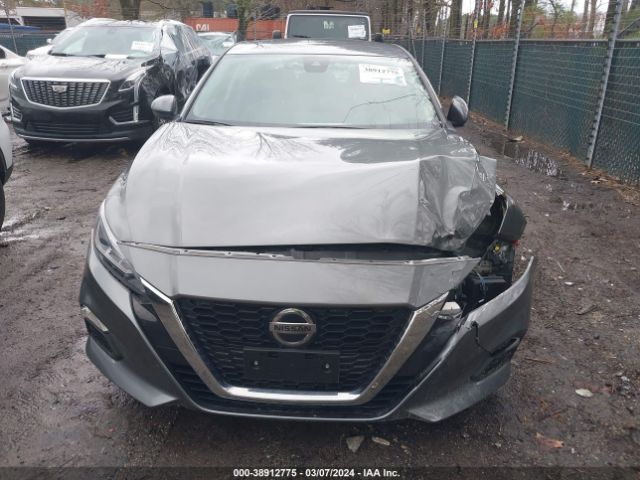 1N4BL4DV2NN388569 Nissan Altima Sv Fwd