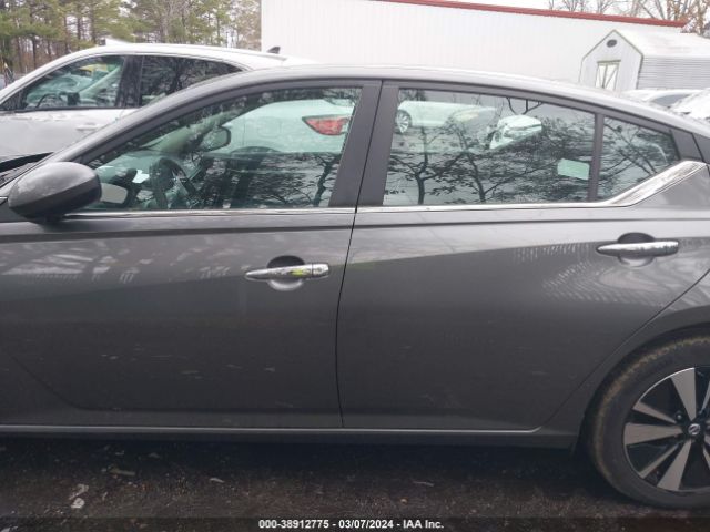 1N4BL4DV2NN388569 Nissan Altima Sv Fwd