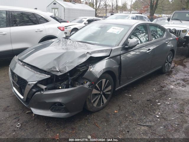 1N4BL4DV2NN388569 Nissan Altima Sv Fwd