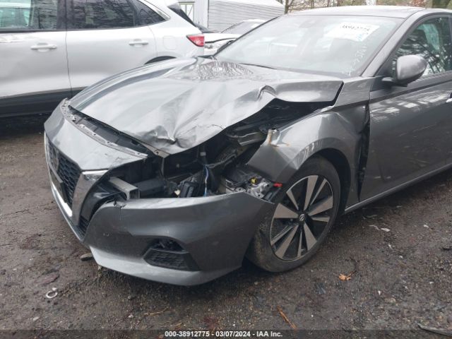 1N4BL4DV2NN388569 Nissan Altima Sv Fwd