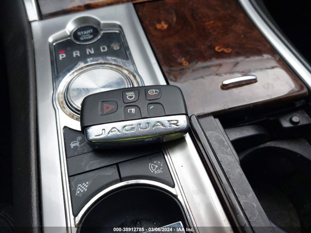 2013 JAGUAR XF SAJWA0E76D8S71120 Photo 10