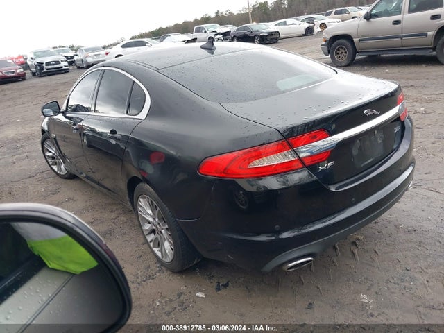 2013 JAGUAR XF SAJWA0E76D8S71120 Photo 2