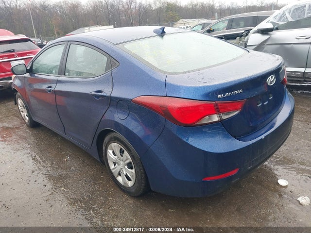 Hyundai ELANTRA SE 2016 5NPDH4AE4GH756827 Image 3