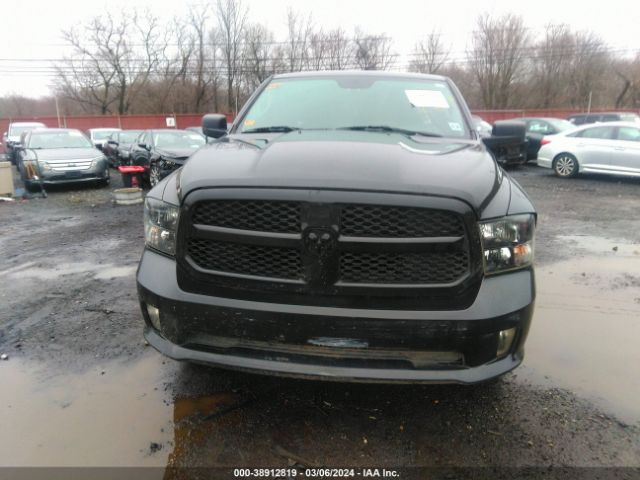1C6RR7FG4KS544235 RAM 1500 Classic Express Quad Cab 4x4 6'4 Box
