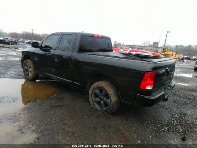 1C6RR7FG4KS544235 RAM 1500 Classic Express Quad Cab 4x4 6'4 Box