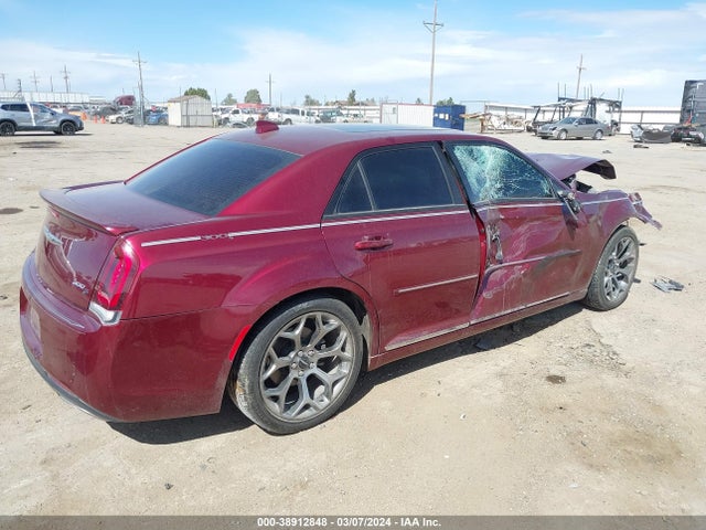 Chrysler 300 300s 2018 2C3CCABG1JH223041 Image 4