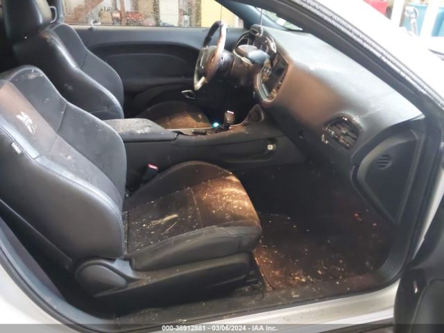 2019 DODGE CHALLENGER 2C3CDZFJ4KH740949 Photo 4