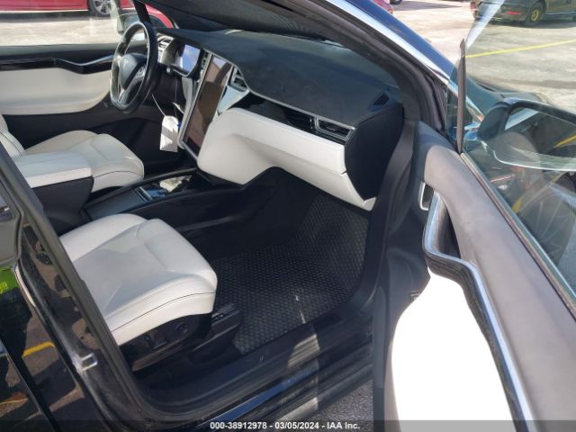 5YJXCBE22GF013775 Tesla Model X 60d/70d/75d/90d/p100d