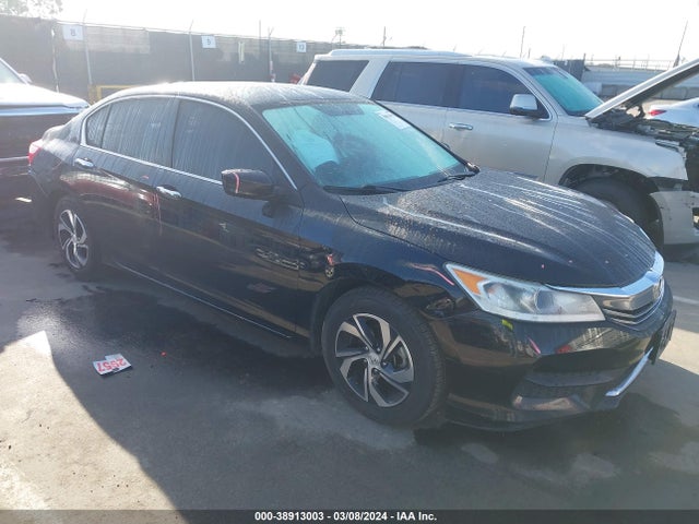 2017 1HGCR2F37HA113046 main image