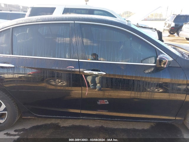 Honda ACCORD LX 2017 1HGCR2F37HA113046 Image 13