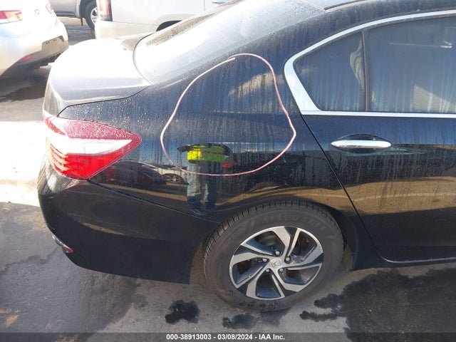 Honda ACCORD LX 2017 1HGCR2F37HA113046 Image 17