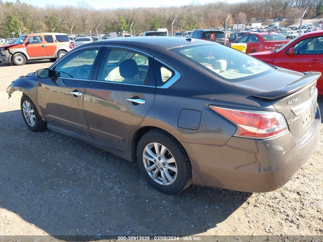 Nissan Altima 2.5 S 2014 1N4AL3AP3EC321793 Image 3