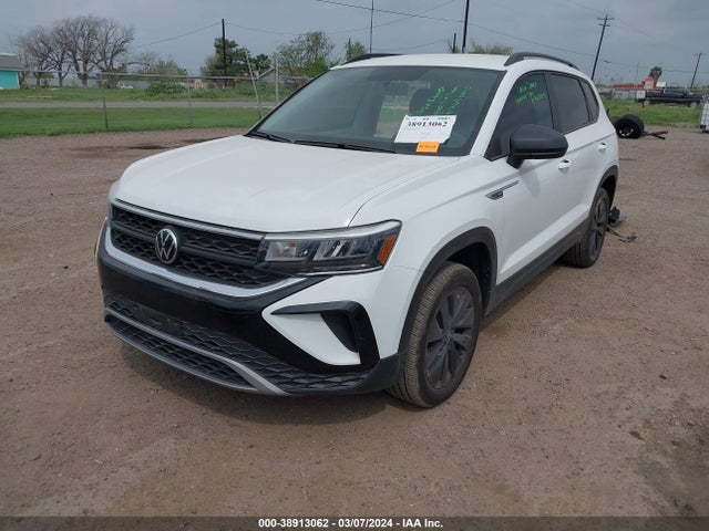 3VVCX7B24NM090159 Volkswagen Taos 1.5t S