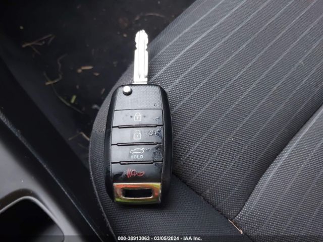 3KPFL4A76HE048271 KIA FORTE LX