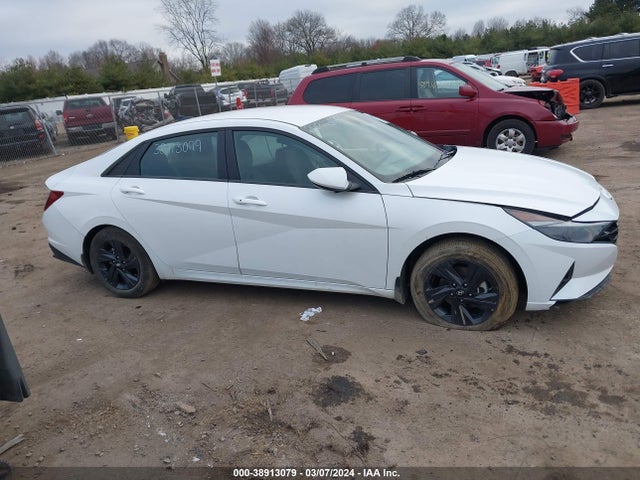 Hyundai ELANTRA SEL 2023 5NPLM4AG4PH090271 Image 13