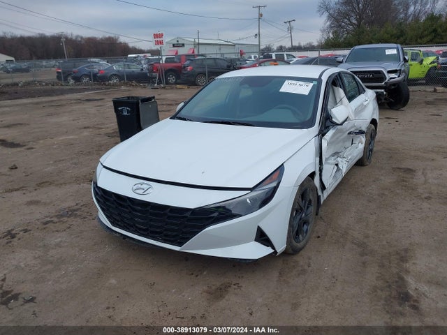Hyundai ELANTRA SEL 2023 5NPLM4AG4PH090271 Image 2