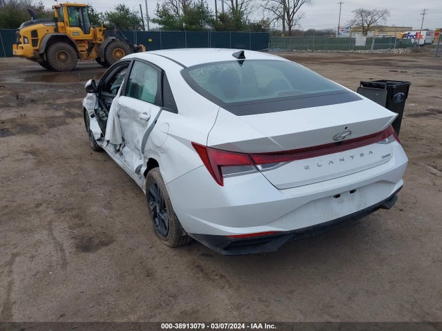 Hyundai ELANTRA SEL 2023 5NPLM4AG4PH090271 Image 3