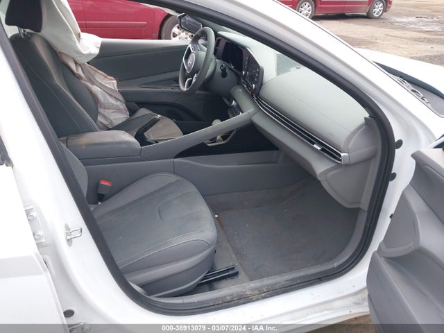 Hyundai ELANTRA SEL 2023 5NPLM4AG4PH090271 Image 5