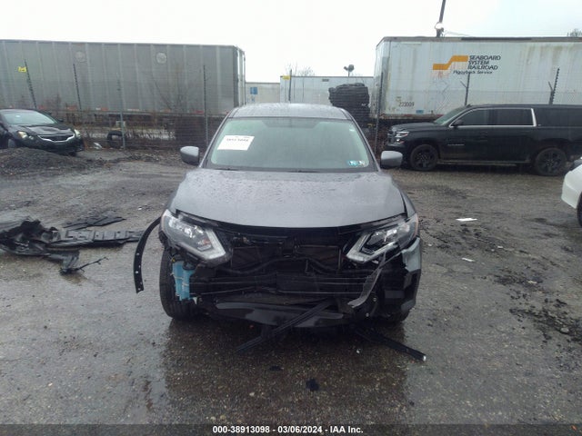 Nissan ROGUE S 2018 KNMAT2MV3JP556969 Image 13