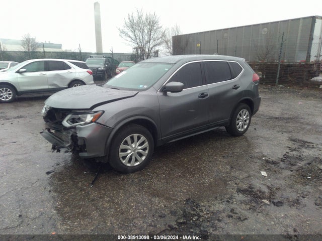 Nissan ROGUE S 2018 KNMAT2MV3JP556969 Image 2