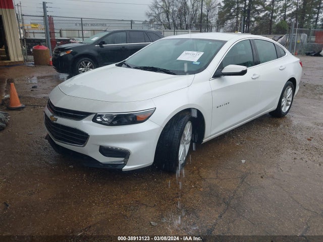Chevrolet MALIBU LT 2018 1G1ZD5ST1JF228435 Image 2