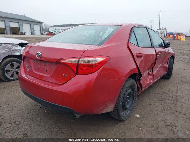 Toyota COROLLA LE 2018 2T1BURHEXJC108599 Image 4