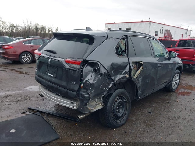 Toyota RAV4 LE 2021 2T3K1RFV0MC160637 Image 4