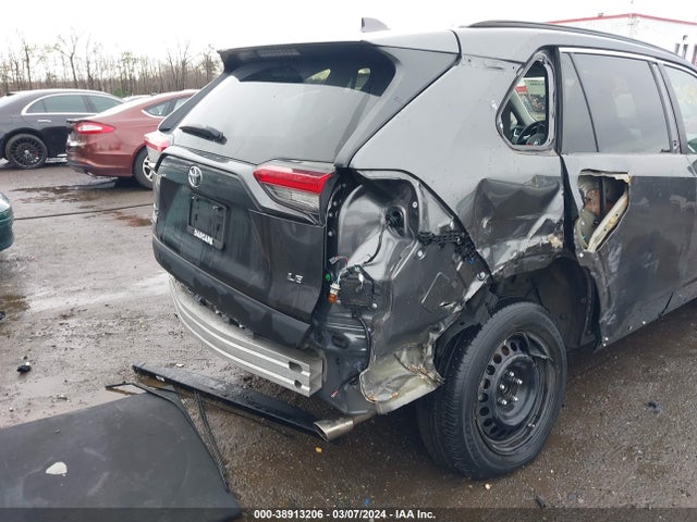 Toyota RAV4 LE 2021 2T3K1RFV0MC160637 Image 6